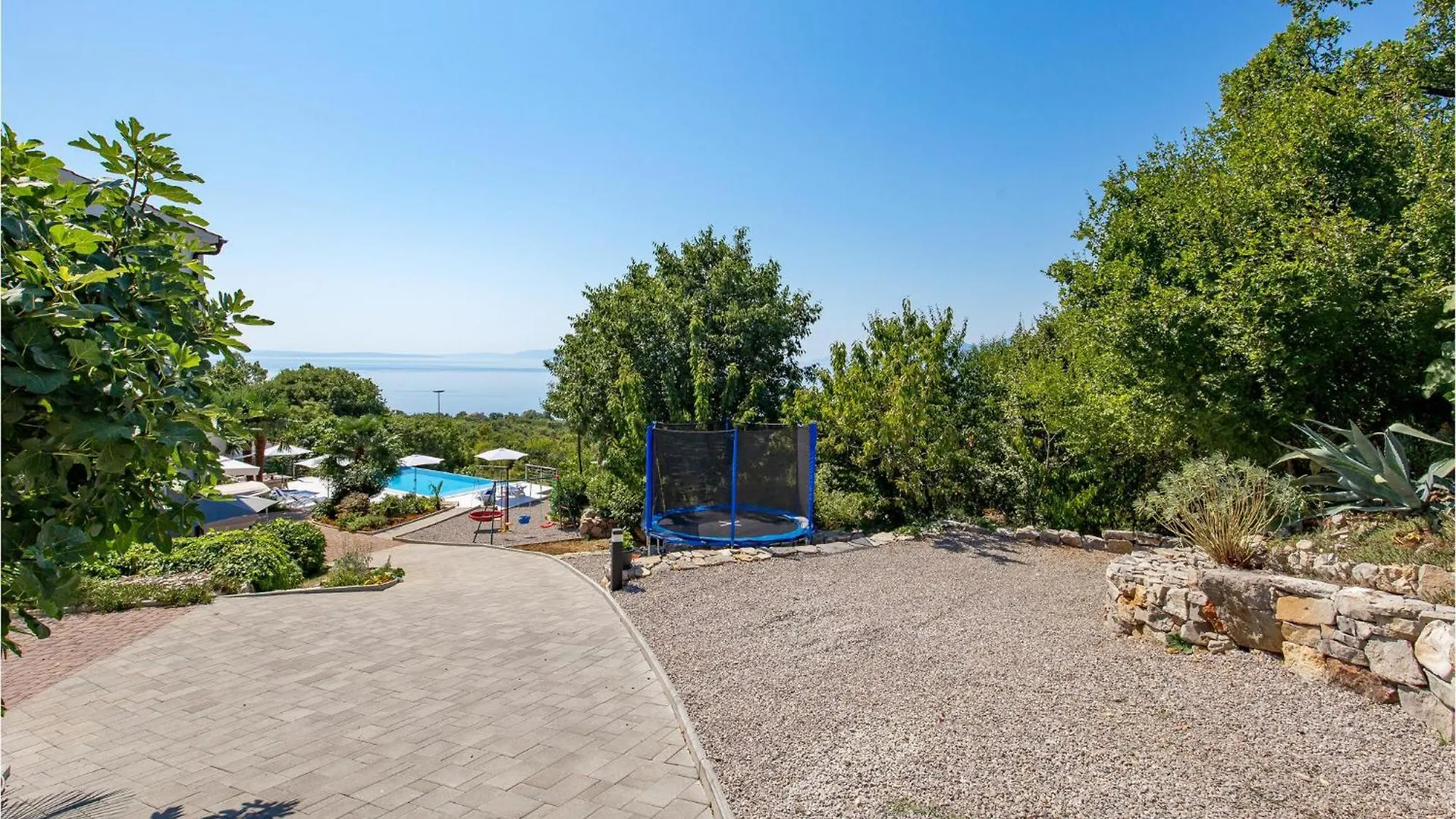 Lovely Apartment In Rijeka With Wifi 0*,  クロアチア