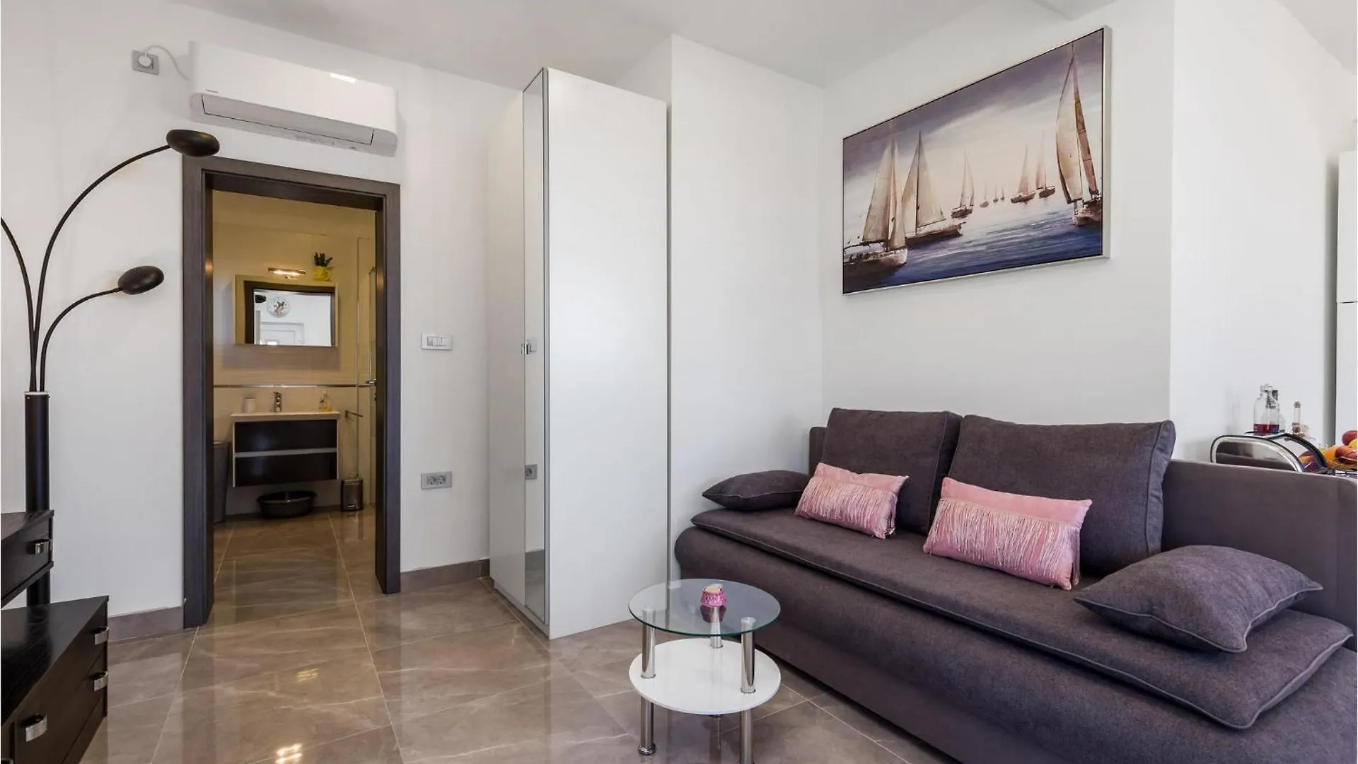 Lovely Apartment In Rijeka With Wifi