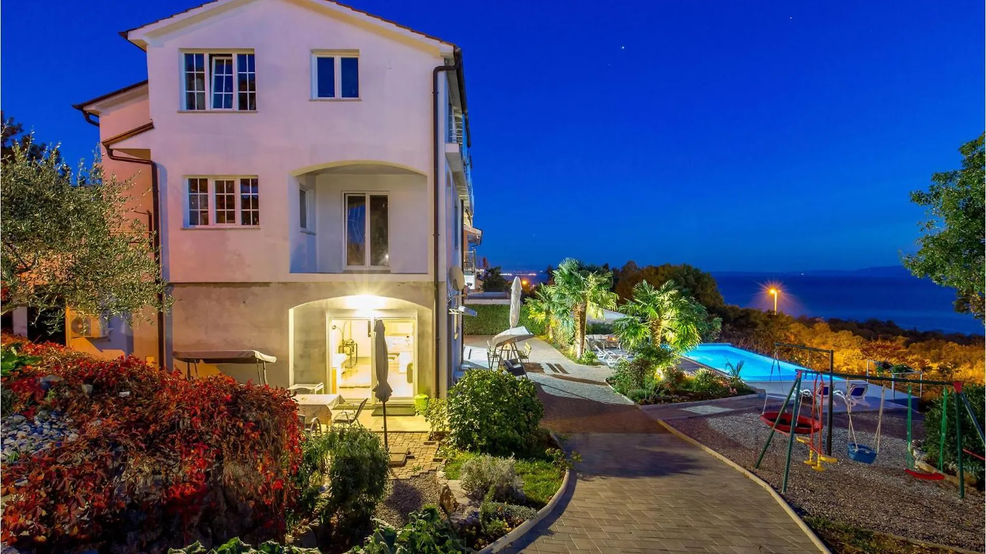 Lovely Apartment In Rijeka With Wifi